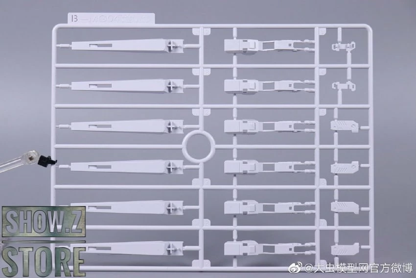 Moxin MG 1/100 XXXG-00W0 Wing Gundam Zero Purple Version Model Kits 13 Moxin MG 1/100 XXXG-00W0 Wing Gundam Zero Purple Version Model Kits - Image 11