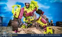 Magic Square MS-B41 Excavator Scavenger & MS-B42 Bulldozer Bonecrusher Set Of 2 -Action Figures Store 1b2204f8f7