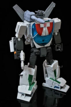 Takara MP-20+ Wheeljack Anime Color -Action Figures Store 2bb0e3ef7d
