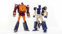 Xtransbots MM-XIII Crackup (Stunticons Breakdown) MX-XIII MX-13 -Action Figures Store 2d6e69919f