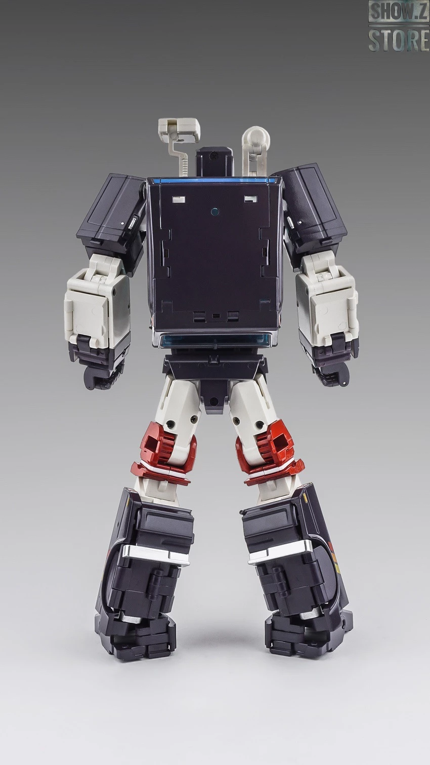 X-Transbots MX-8T Aegis Trailbreaker G1 Color Version 8 X-Transbots MX-8T Aegis Trailbreaker G1 Color Version - Image 6