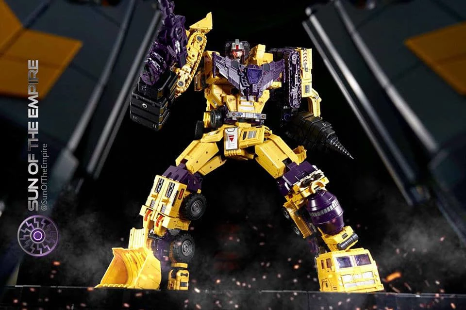 Toyworld TW-C07B Constructor Devastator Yellow Set Of 6 4 Toyworld TW-C07B Constructor Devastator Yellow Set Of 6 - Image 2