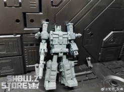 Dr.Wu DW-E23 Tactical Commander Ultra Magnus -Action Figures Store 52d7a74ee4