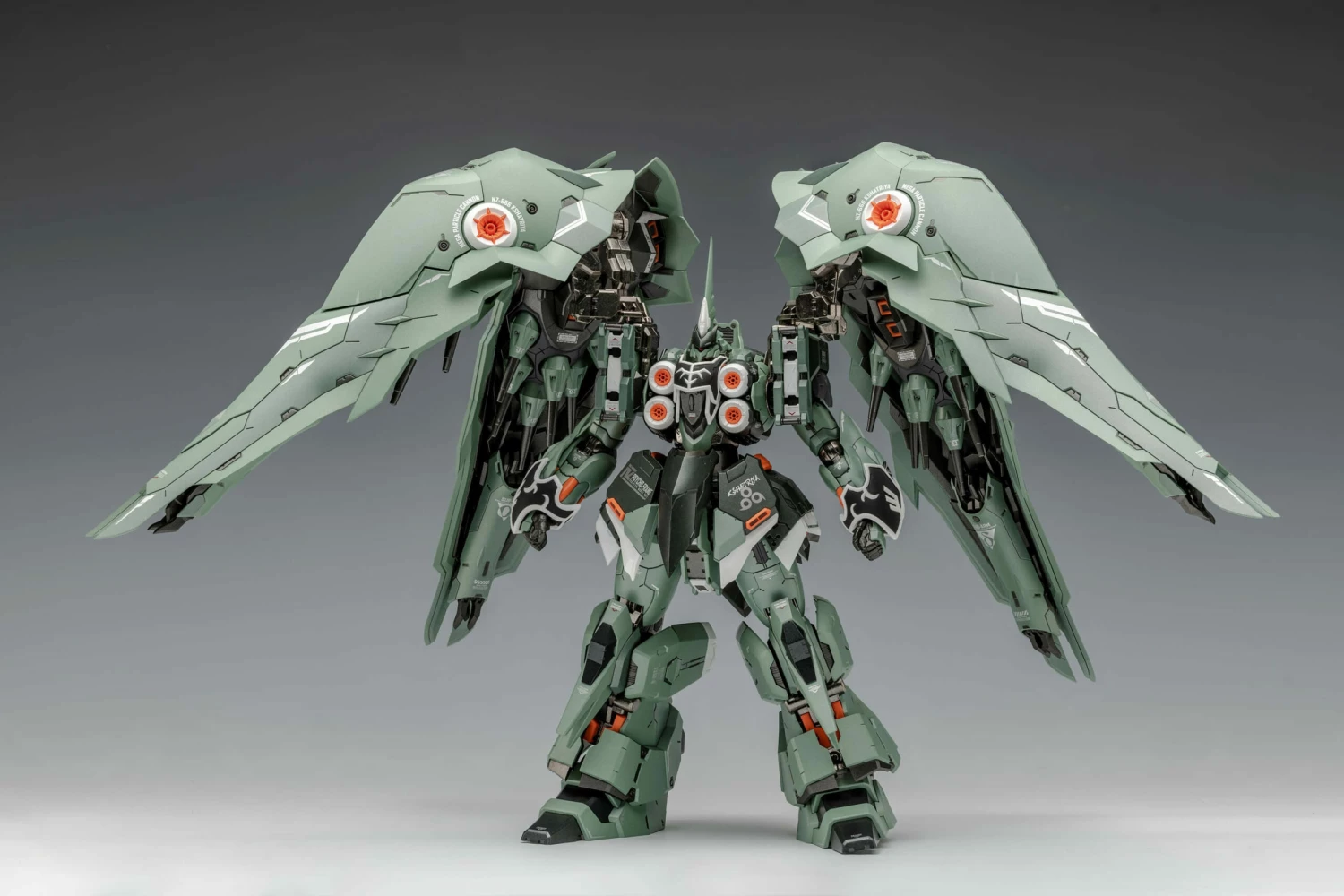 Steel Legend 1/100 SL-01 NZ-666 Kshatriya 6 Steel Legend 1/100 SL-01 NZ-666 Kshatriya - Image 4