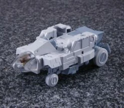 Takara Masterpiece MP-21 Mp21 Bumblebee -Action Figures Store 5ec58576f2