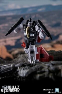 Dr.Wu DW-E21 Turbo Ramjet & Flying Saucer Set Of 2 -Action Figures Store 6381bad1dc