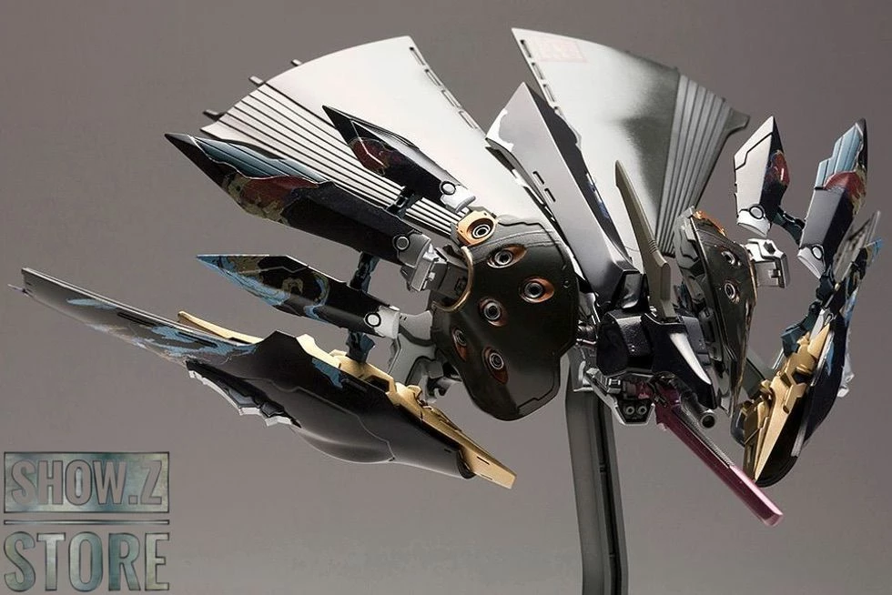 Kotobukiya Ikaruga 1/144 Hitekkai Ginkei Black Version Model Kit 8 Kotobukiya Ikaruga 1/144 Hitekkai Ginkei Black Version Model Kit - Image 6