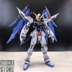 Metal Club 1/100 ZGMF-X42S Destiny Gundam W/ ZGMF-X10A Freedom Gundam Color Scheme -Action Figures Store 7c95d254c8
