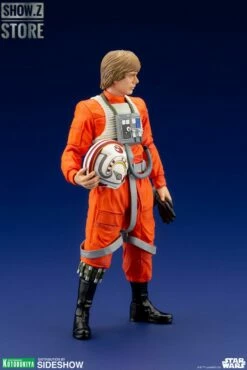 Sideshow & Kotobukiya ArtFx+ Luke Skywalker X-Wing Pilot -Action Figures Store 89fdcc97b7