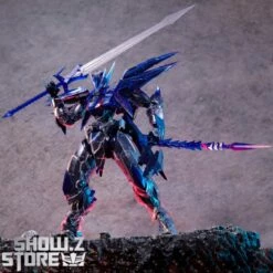 Strange Work 1/20 Frosty Cat Model Kit Clear Version