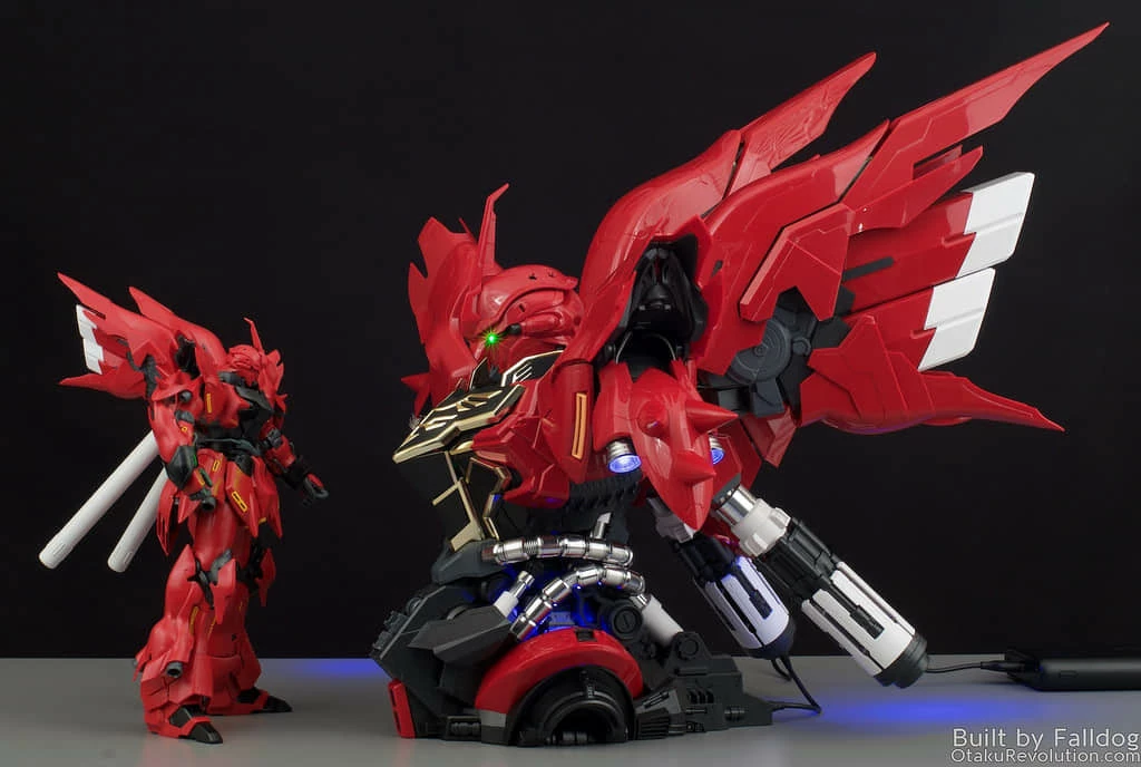 BSC Yihui YH Model 1/35 MSN-06S MNS06S SINANJU New Zeon Customized Gundam Bust Model Kit 6 BSC Yihui YH Model 1/35 MSN-06S MNS06S SINANJU New Zeon Customized Gundam Bust Model Kit - Image 4