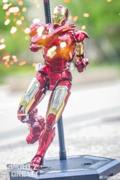 Eastern Model 1/9 Iron Man Mark 7 Model Kit -Action Figures Store 932a753149