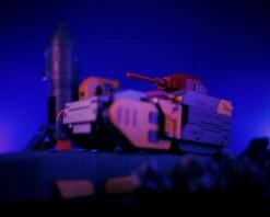 Fans Toys FT-20 Aegis Sentinel Terminus Giganticus -Action Figures Store d206ba9db6