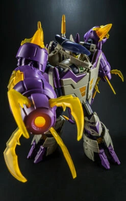 Garatron GOD-01 Thunderstorm Thunderwing -Action Figures Store dc2bce35fd