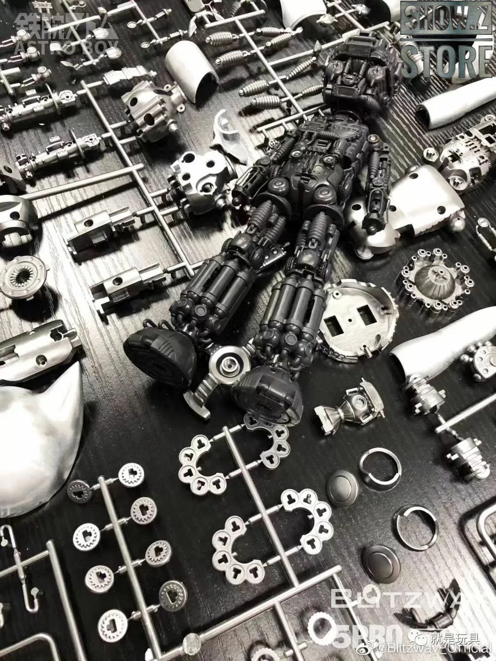 Blitzway BW-NS 50101 Astro Boy Anime Statue Deluxe Version 4 Blitzway BW-NS 50101 Astro Boy Anime Statue Deluxe Version - Image 2