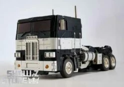 Magnificent Mecha MM-01 Nemesis Prime -Action Figures Store fa09bf0e3e