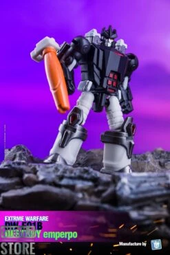 Dr.Wu DW-E01B Destroy Emperpo Galvatron Black Version & DW-E02 Monitor Officer Soundwave Set Of 2 -Action Figures Store fe08d705c3